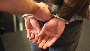 Twee autokrakers aangehouden