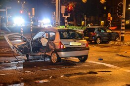 Twee mensen zwaargewond bij ongeluk met twee auto's in Beverwijk
