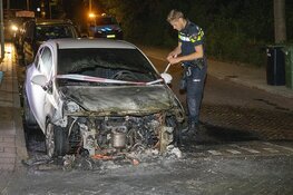 Auto verwoest door brand in Heemskerk