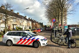 Slimme bewoner blust met tuinslang een brandje in woning Heemskerk