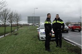 Peperdure Lamborghini in sloot bij Heemskerk