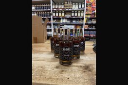 Twee jonge ondernemers starten likeurmerk BOLD