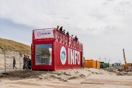Infopunt op strand Heemskerk biedt uitleg + uitzicht over werkzaamheden voor aanleg zeekabels TenneT