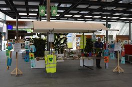 Tentoonstelling Kom in de Kas in gemeentehuis Heemskerk