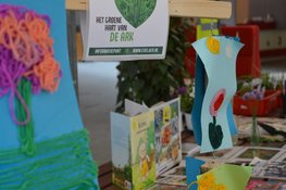 Tentoonstelling Kom in de Kas in gemeentehuis Heemskerk