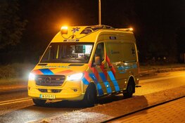 Auto tegen lantaarnpaal gereden in Heemskerk