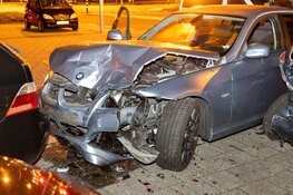 Vijf auto's beschadigd in Heemskerk bij ongeluk