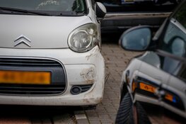 Automobilist aangehouden voor rijden onder invloed en geen rijbewijs na botsing