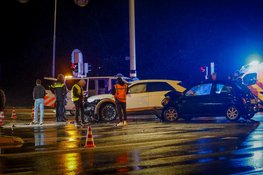 Veel schade na ongeval op kruising in Heemskerk