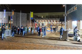 ME paraat en veiligheidsrisicogebied voor demonstratie bij gemeentehuis Heemskerk