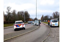 Automobilist gewond nadat deze tegen lantaarnpaal botst in Heemskerk