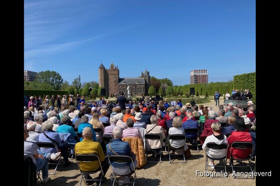 Welk koor wil meezingen tijdens de VolKorenmiddag in Kasteeltuin Assumburg?