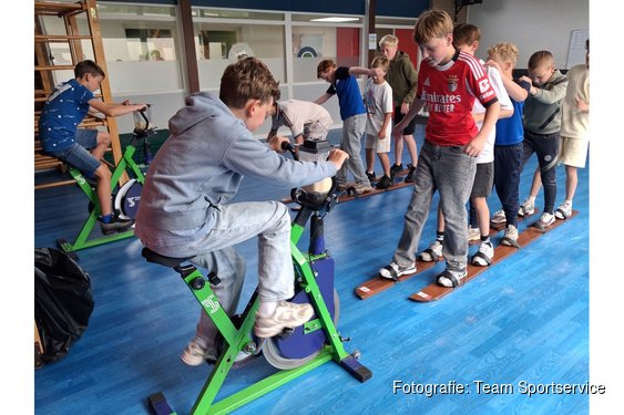 Leerlingen groep 8 maken al fietsend hun eigen Smoothie