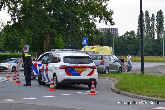 Fietser gewond na aanrijding met auto in Heemskerk