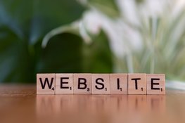 Hoe kan een websitebouwer uw bedrijf vooruit helpen?