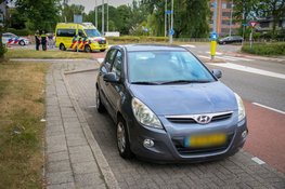 Fietsster gewond na aanrijding met auto in Heemskerk