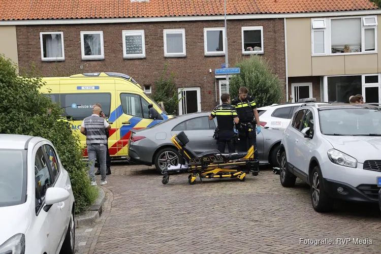 Dader van dubbele overval aangereden en gewond