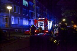Grote brand verwoest appartement in Heemskerk: omliggende woningen ontruimd