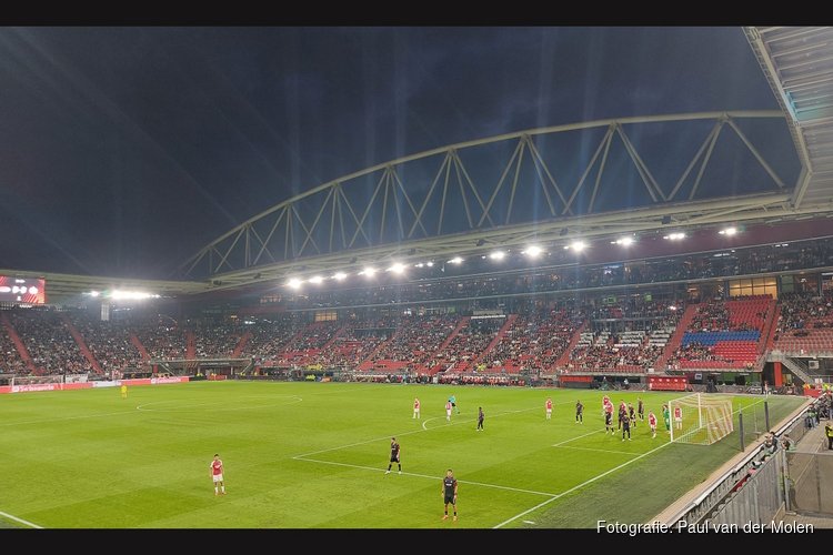 AZ heeft eerste driepunter binnen in Europa League